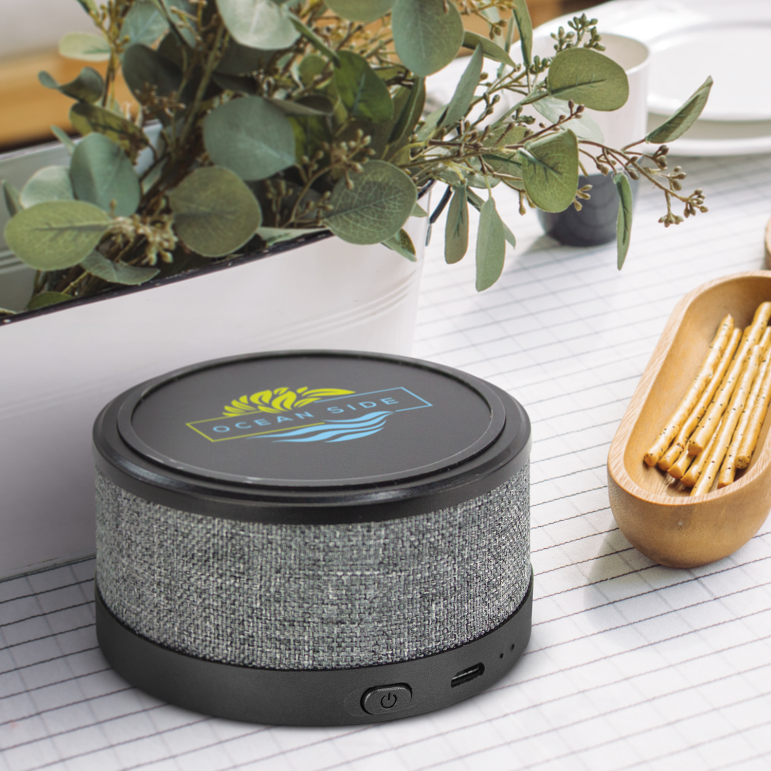 Kandos Speaker Wireless Charger feature Kandos Speaker Wireless Charger feature