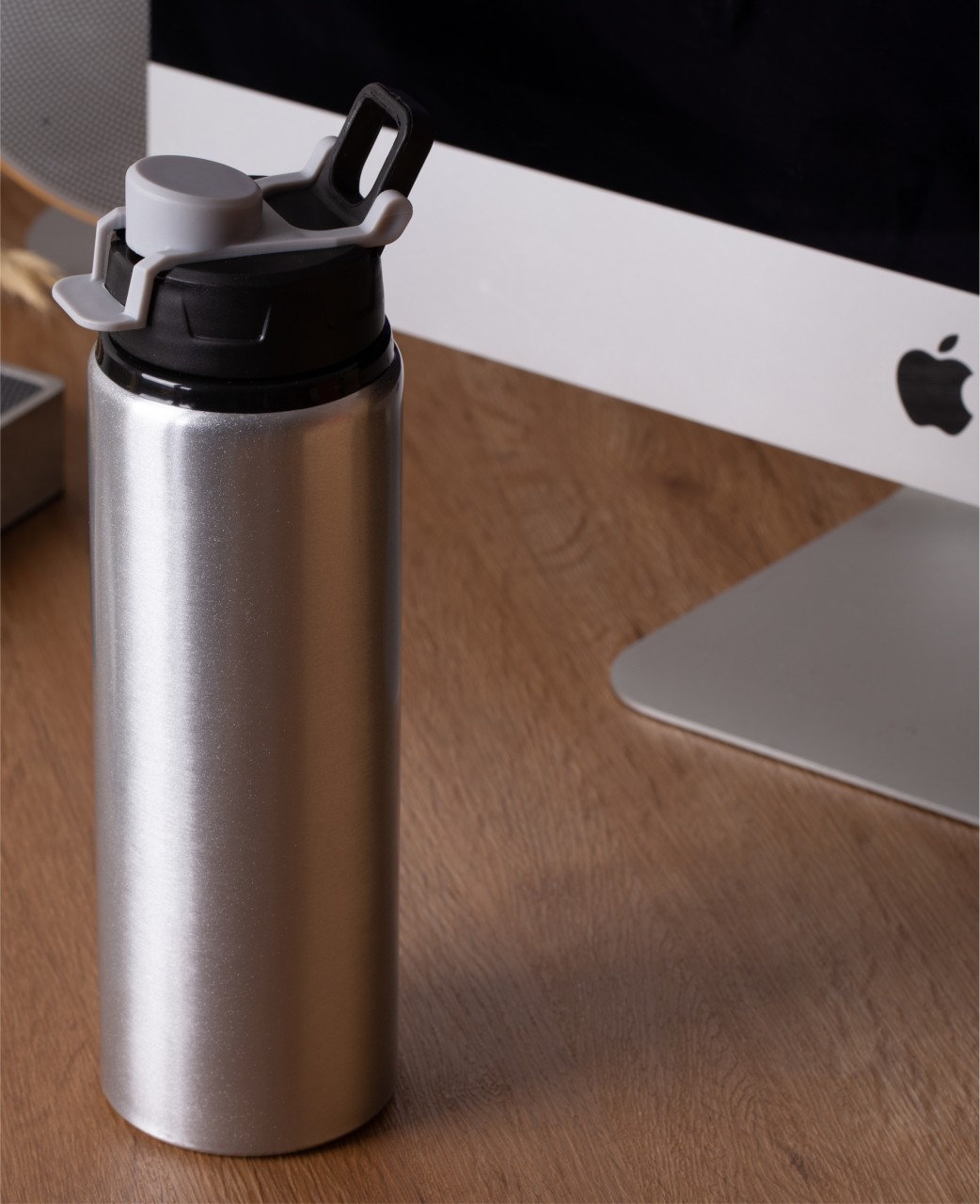 Girilambone Aluminium Bottle feature 3 Girilambone Aluminium Bottle feature 3