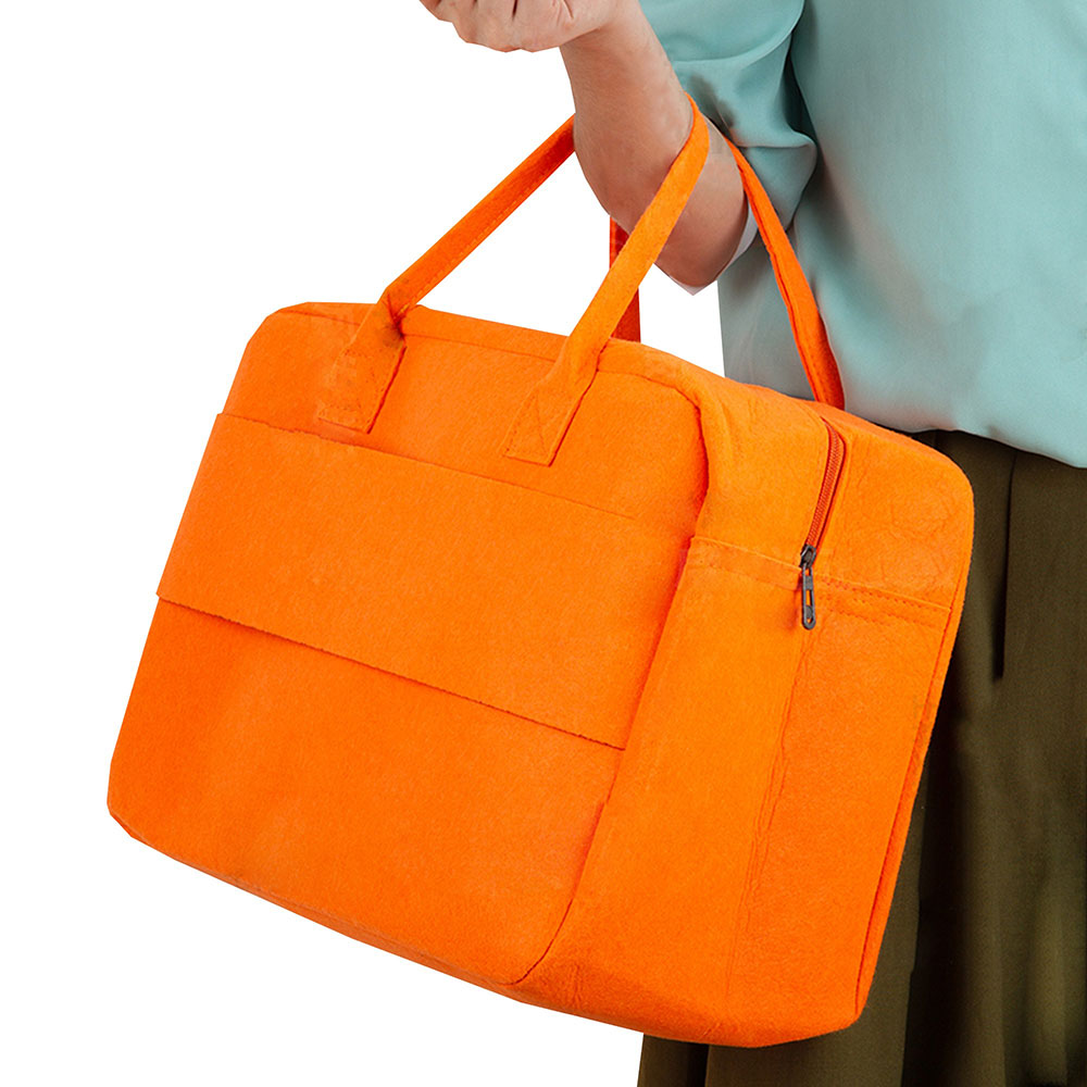 Noojee Felt Travel Bag feature Noojee Felt Travel Bag feature